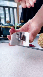Finger guard