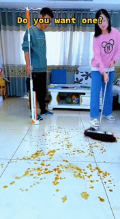 Hands-Free Easy Squeeze Mop - Mystery Gadgets hands-free-easy-squeeze-mop, 