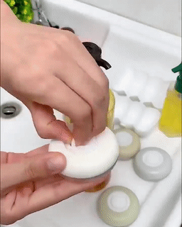 Portable Toiletries Dispenser - Mystery Gadgets portable-toiletries-dispenser, travel